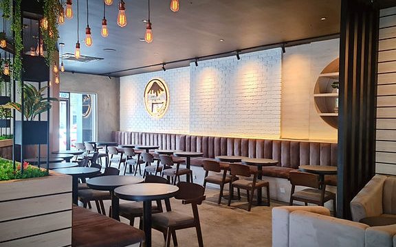 dekori premium cafe kulai johor