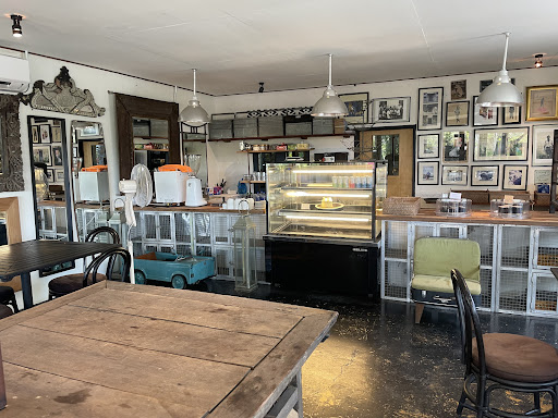 CopyCat Cafe