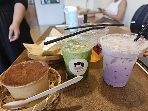 Meowchii Cafe Meowchii Cafe