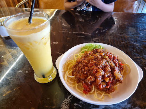 Hooga Cafe @ Kundasang Farm Ville