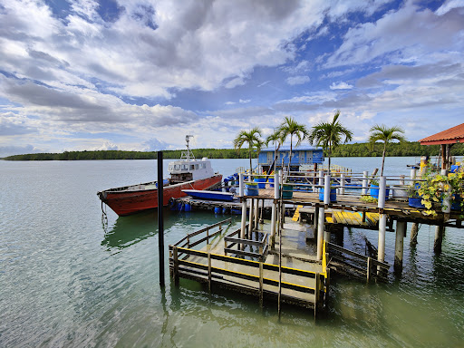 EKA Pulau Ketam Fishing Home and Restaurant EKA Pulau Ketam Fishing Home and Restaurant