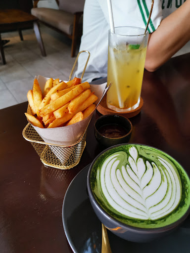 ROSE/WOOD Cafe 「Coffee and Flowers」 ROSE/WOOD Cafe 「Coffee and Flowers」