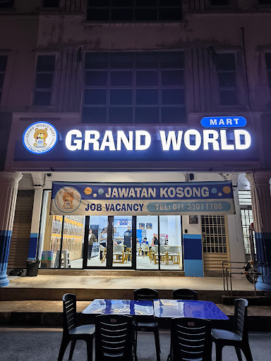 GRAND WORLD MART PARIT RAJA GRAND WORLD MART PARIT RAJA