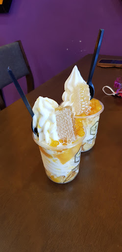 Honeybee Pontian Honeybee Pontian