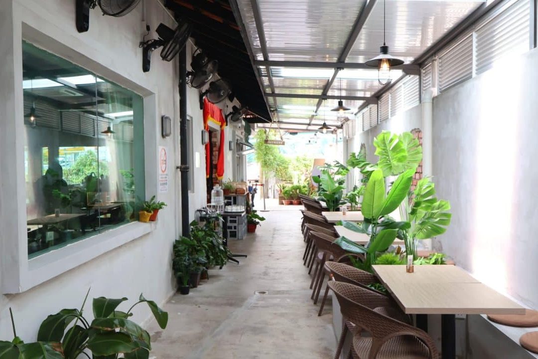 flame fern cafe