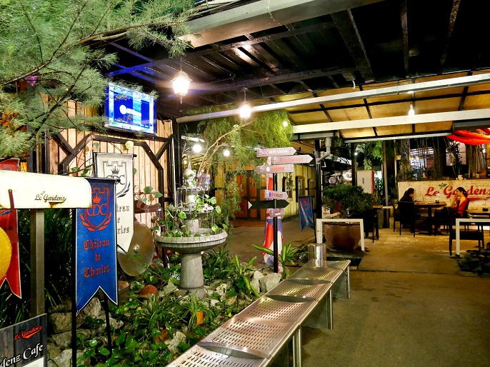 Le Gardenz Cafe Le Gardenz Cafe