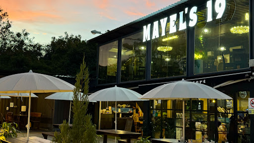 MAYEL’S 19 Cafe & Dessert