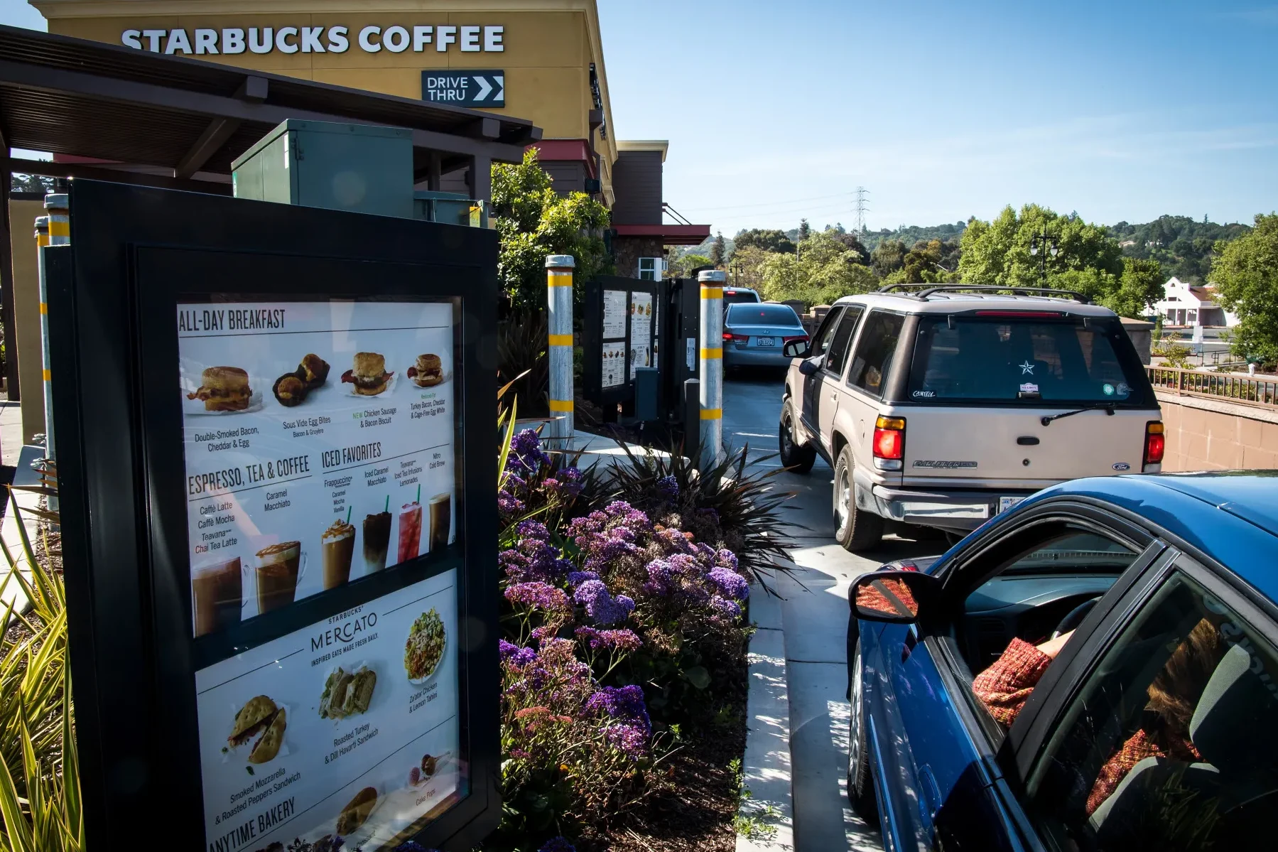 starbucks coffee drive thru