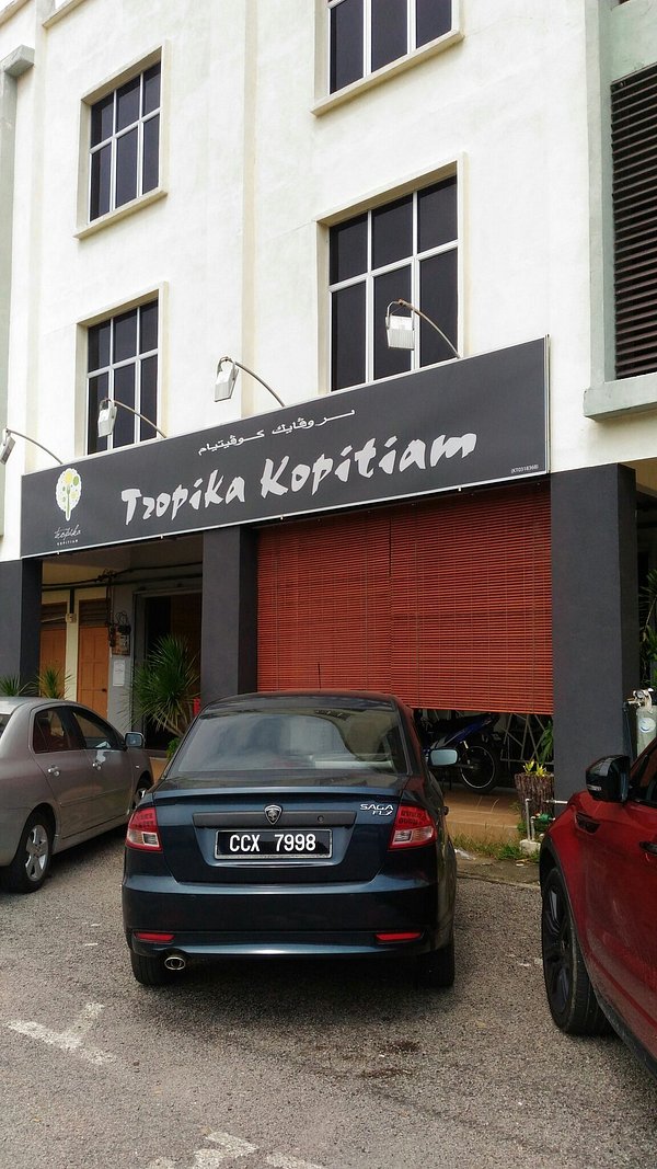 Tropika Kopitiam